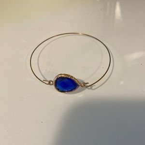 Beautiful delicate blue stone bracelet